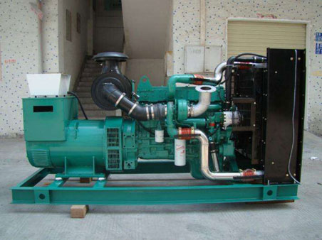 漳州1100kw康明斯柴油发电机组